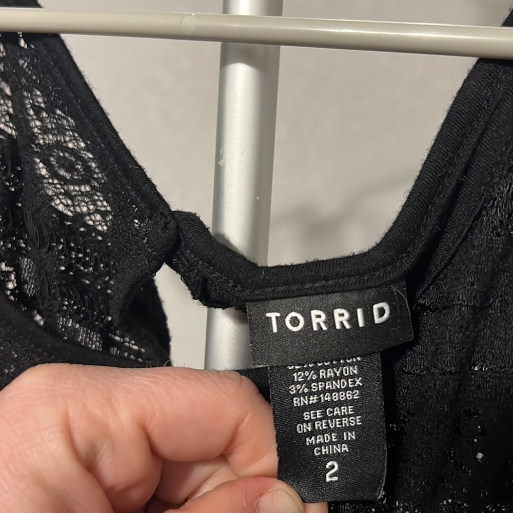 Torrid size 2 - Picture 2 of 3